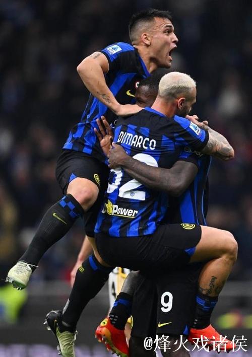 劳塔罗传射闪耀助国米登顶 圣诞节锁定榜首位置 劳塔罗传射闪耀助国米登顶 圣诞节锁定榜首位置